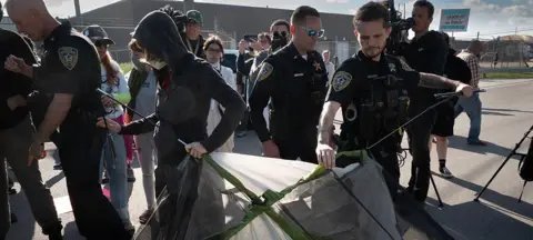 Chicago reage à ameaça de Trump de enviar Guarda Nacional, mesmo com queda nos índices de homicídio - Imagem do artigo original