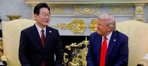 Presidente sul-coreano diz que empresas podem recuar de investimentos nos EUA após operação migratória - Imagem do artigo original