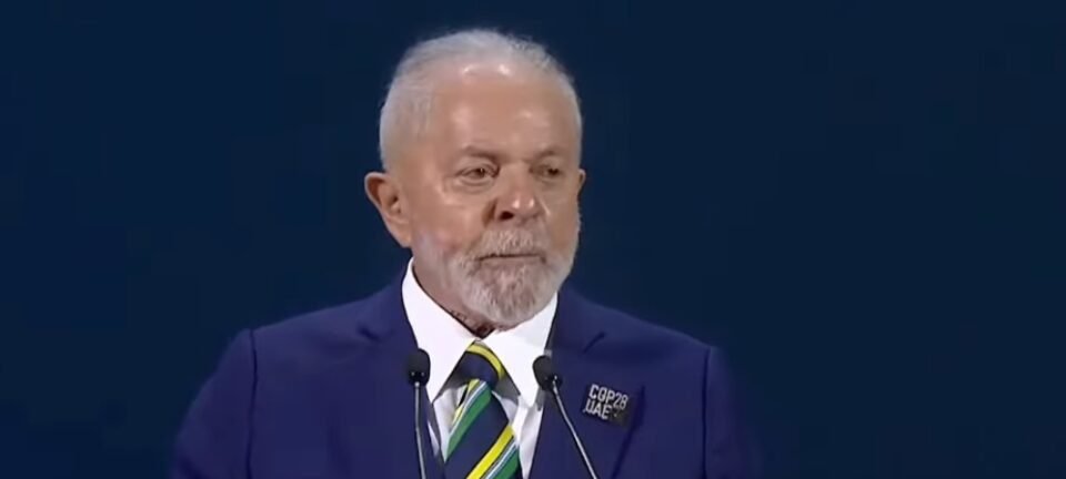 Desaprovação ao governo Lula cai para 51%, mas segue acima da aprovação, indica Ipsos-Ipec - Imagem do artigo