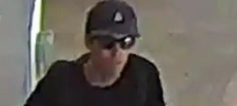 Suspeito de matar o ativista Charlie Kirk é identificado como Tyler Robinson, 22 anos - Imagem do artigo original