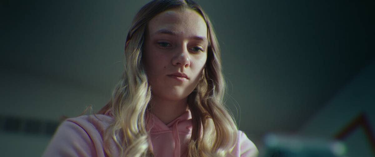 Documentário da Netflix revela mãe como autora de cyberbullying contra a própria filha - Imagem do artigo