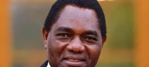 Tribunal zambiano condena dois homens a dois anos por tentar matar presidente com feitiçaria - Imagem do artigo original