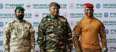 Burkina Faso, Mali e Níger anunciam retirada imediata do Tribunal Penal Internacional - Imagem do artigo original