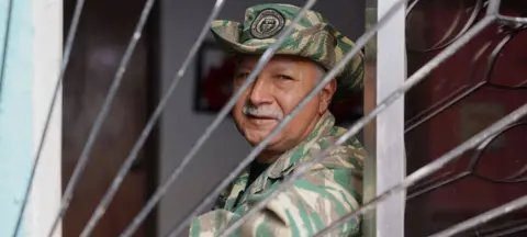 Maduro convoca milícias civis após ataque dos EUA no Caribe - Imagem do artigo original