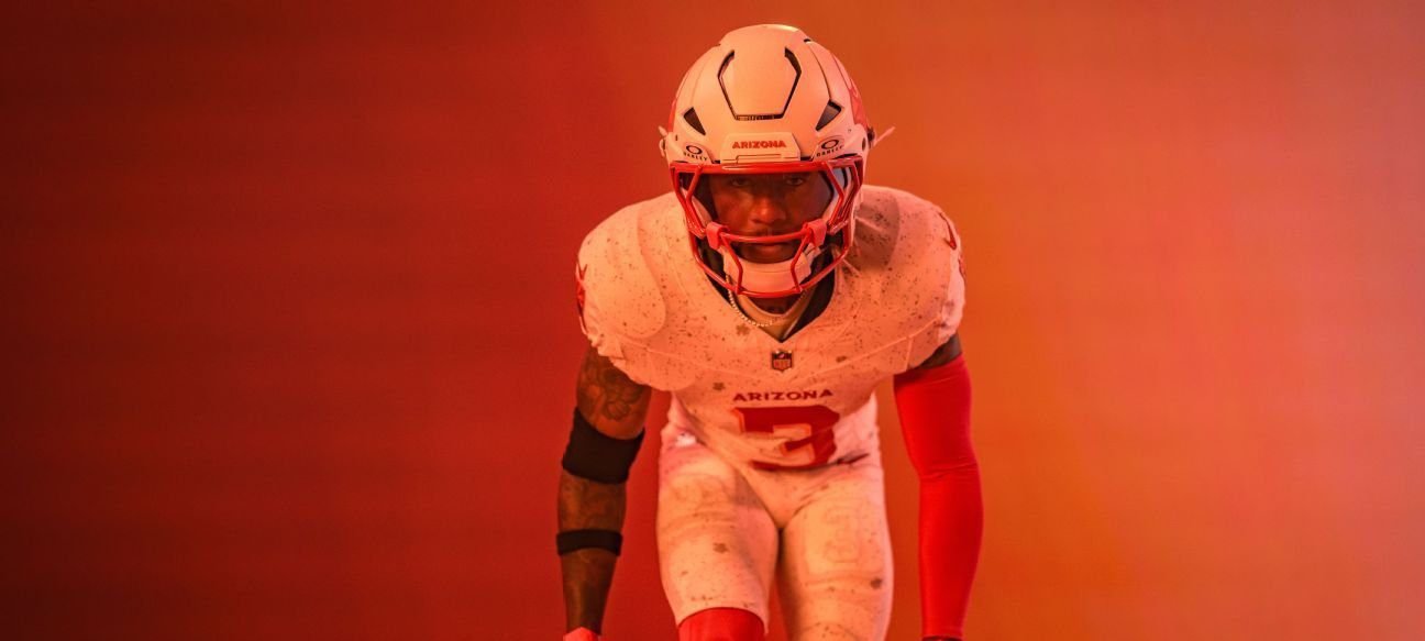 Cardinals e Dolphins estreiam uniformes da série Rivalry na Semana 4 da NFL - Imagem do artigo