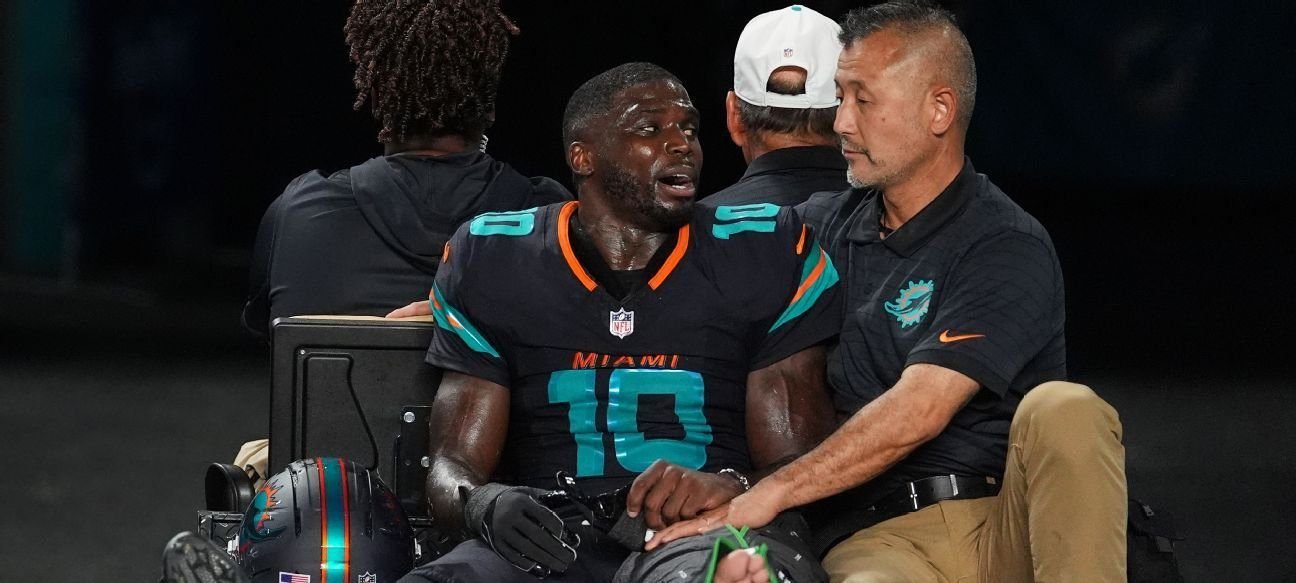 Dolphins temem luxação no joelho esquerdo de Tyreek Hill - Imagem do artigo