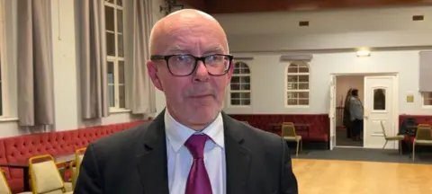 Ataque russo com drones fere pelo menos 30 em estação ferroviária no nordeste da Ucrânia - Imagem do artigo original