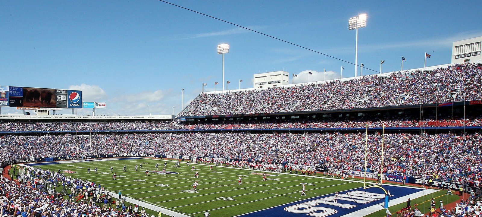 Patriots lideram Bills por 13 a 10 ao fim do terceiro quarto em Orchard Park - Imagem do artigo original