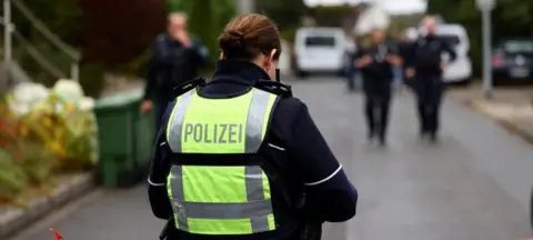 Prefeita recém-eleita é esfaqueada e fica em estado crítico no oeste da Alemanha - Imagem do artigo original