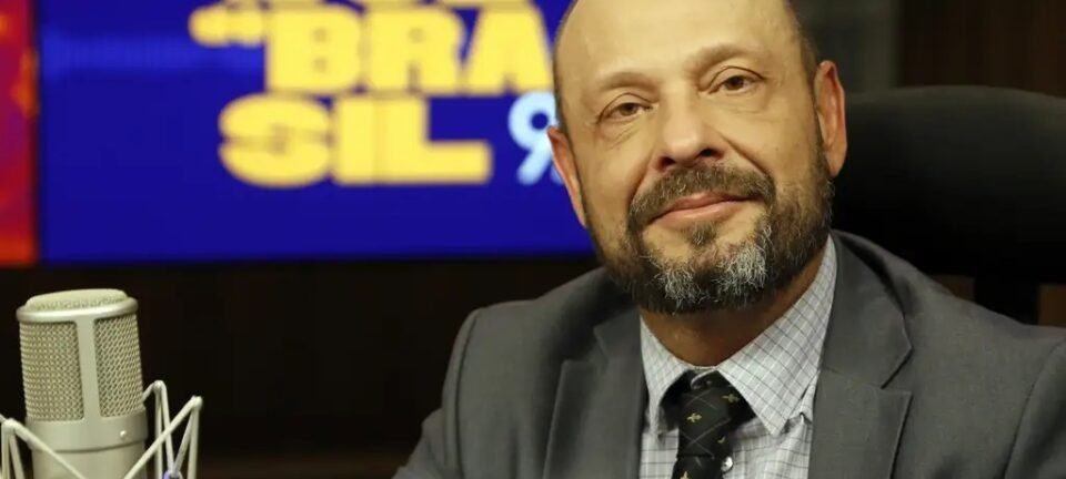 Falta de verba suspende bônus que acelerava análise de benefícios no INSS - Imagem do artigo