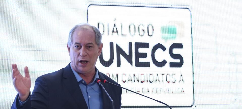 Após uma década, Ciro Gomes deixa o PDT - Imagem do artigo