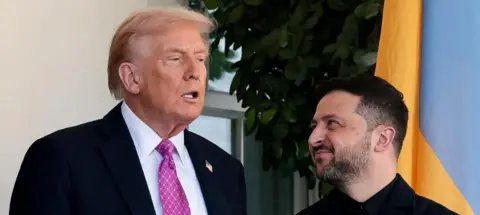 Zelensky diz estar disposto a participar de eventual encontro Trump-Putin na Hungria - Imagem do artigo original