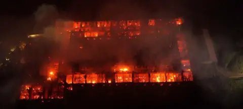 Nicolas Sarkozy inicia pena e torna-se o primeiro ex-presidente francês preso - Imagem do artigo original