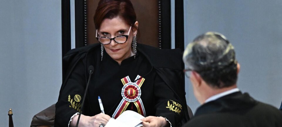 Segurança no Rio acirra disputa antecipada entre Cláudio Castro e Lula de olho em 2026 - Imagem do artigo